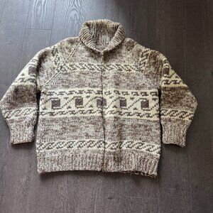 Vintage Cowichan Style Sweater chunky knit size medium preowned